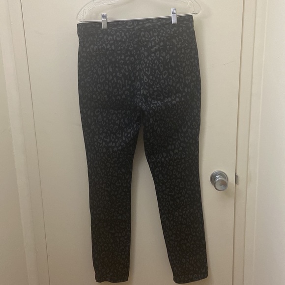 Gap Always Skinny Mid Rise Leopard Print Pants Size 4 - Picture 7 of 9